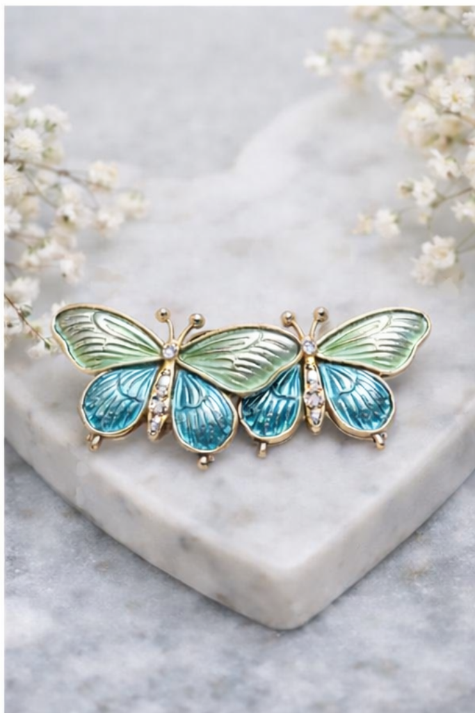 Royal Wing Butterfly Earrings - Image 4
